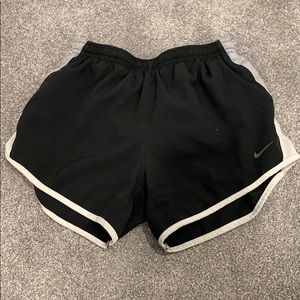 Black nike shorts